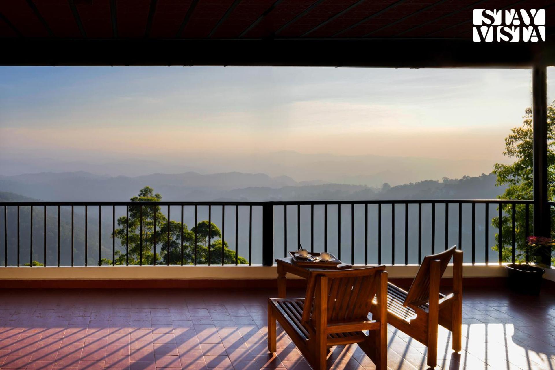 Stayvista At Vale Echoes - Breakfast Included Munnar Exterior photo